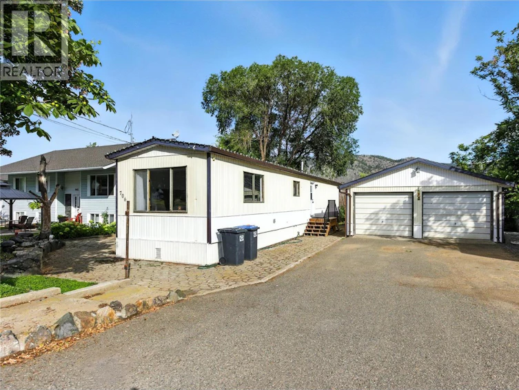 7061 East Watson Drive, Kamloops, BC, V0K 2J0 - 7
