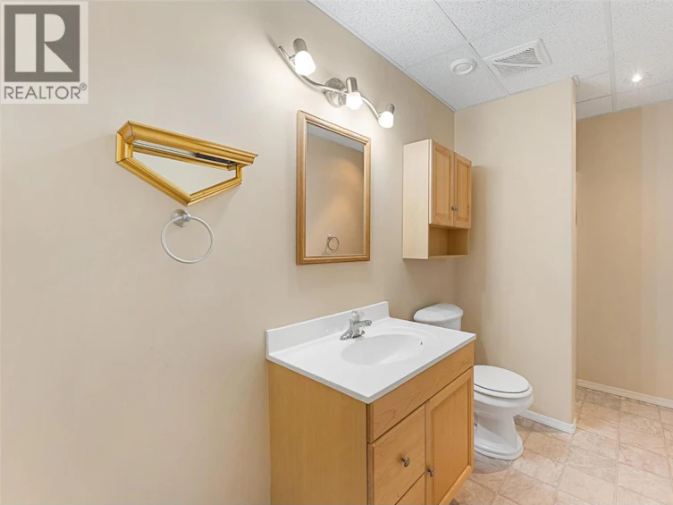 115-1405 Guisachan Place, Kelowna, BC, V1Y 9X8 - 29