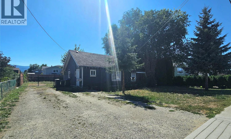 465 Mugford Road