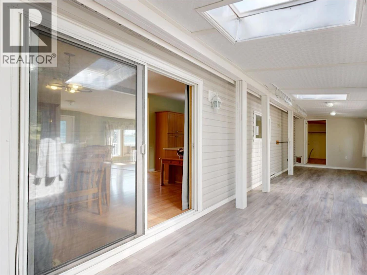 6089 Lakeshore Drive, 100 Mile House, BC, V0K 2E3 - 31