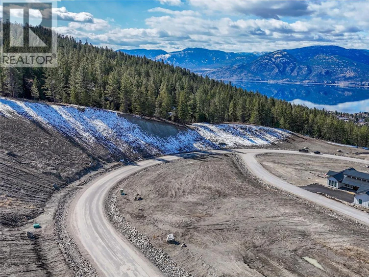 215 Benchlands Drive, Naramata, BC, V0H 1N1 - 6