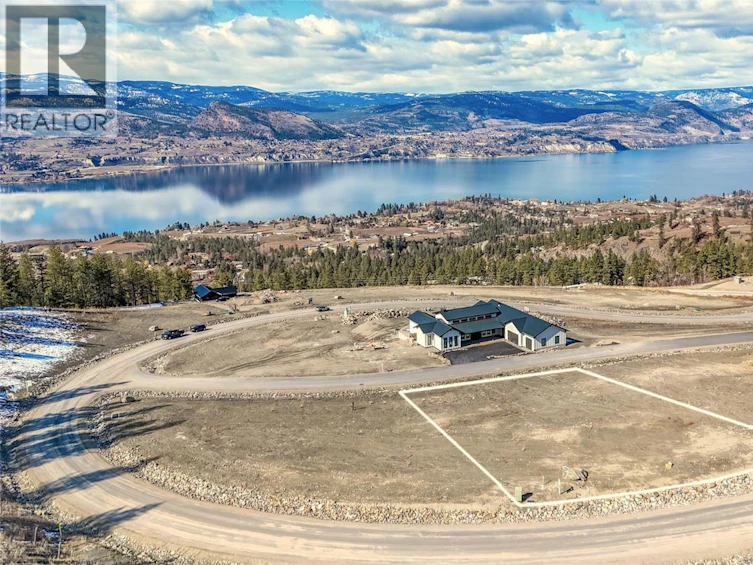 215 Benchlands Drive, Naramata, BC, V0H 1N1