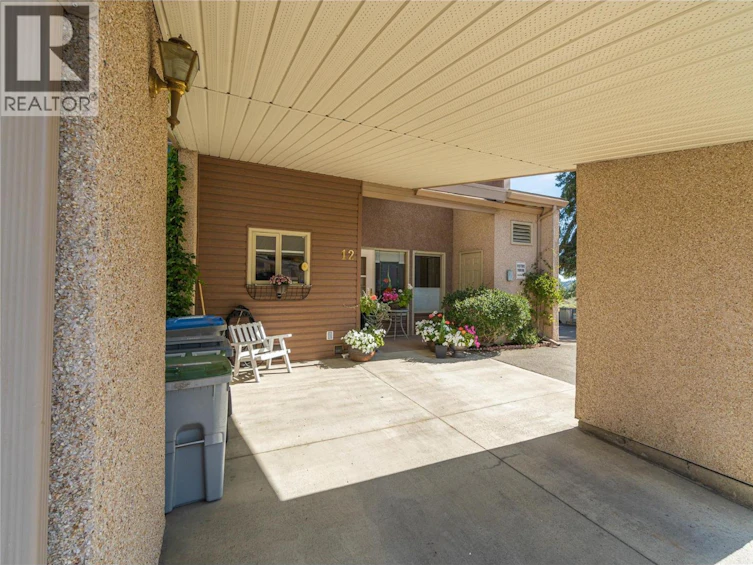 12-1555 Summit Drive, Kamloops, BC, V2E 1E9 - 30