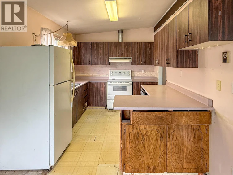 371 Mulberry Avenue, Kamloops, BC, V2B 2P9 - 3