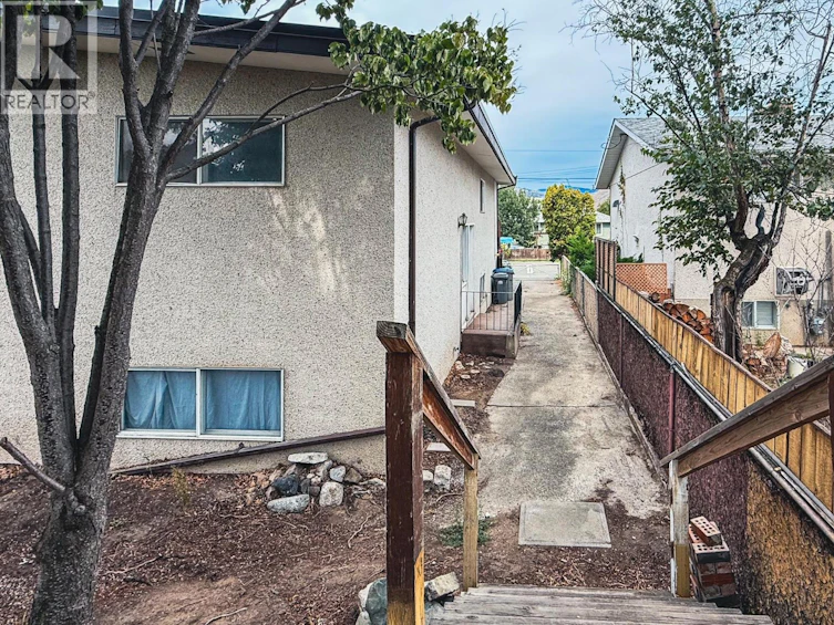 371 Mulberry Avenue, Kamloops, BC, V2B 2P9 - 44