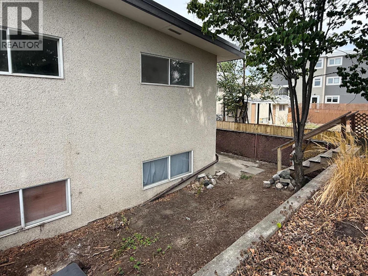 371 Mulberry Avenue, Kamloops, BC, V2B 2P9 - 45