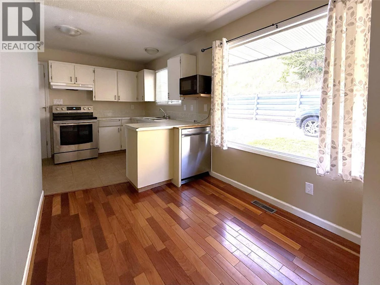5400 Ronde Lane, Kamloops, BC, V2C 5H7 - 4