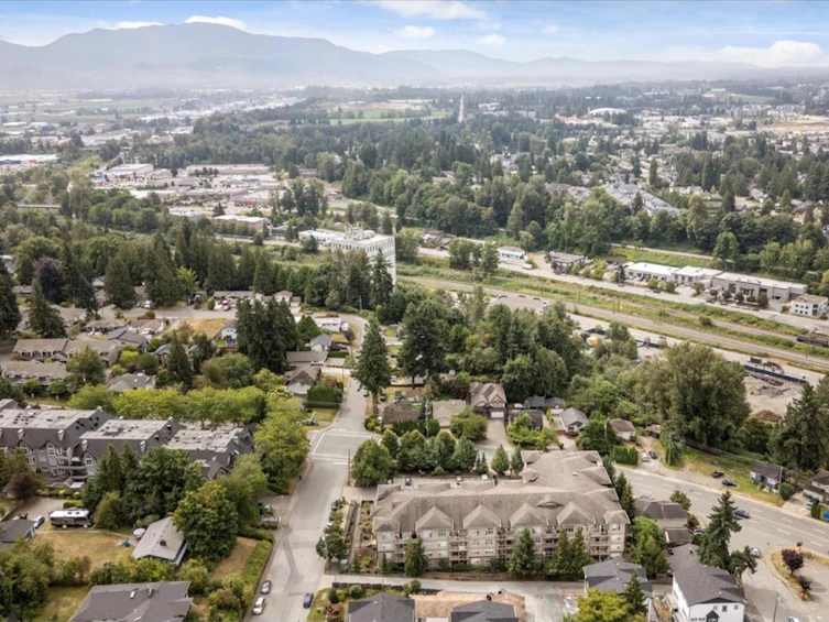 221-2515 Park Drive, Abbotsford, BC, V2S 0B2 - 32