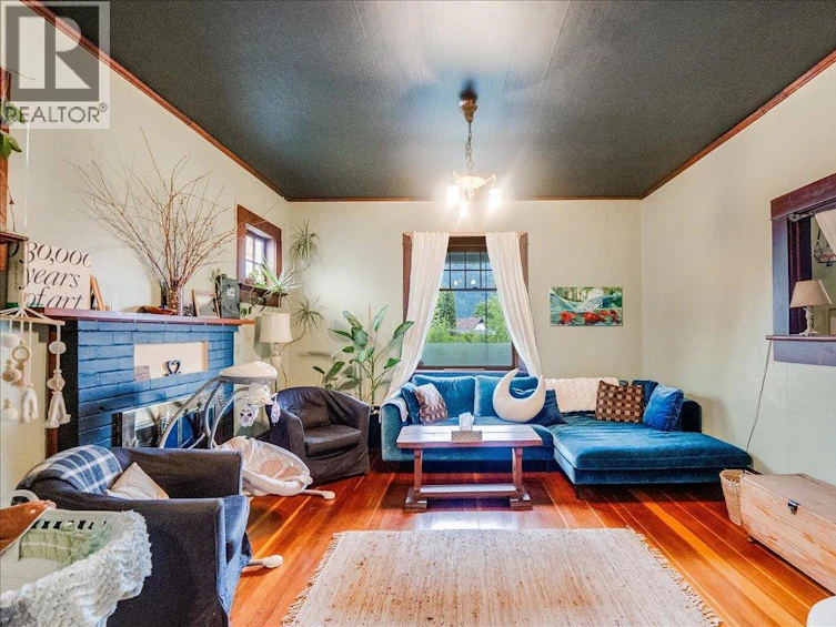 222 Observatory Street, Nelson, BC, V1L 4Y3 - 16