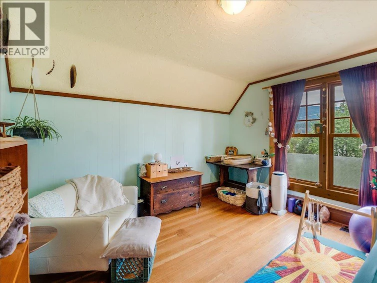 222 Observatory Street, Nelson, BC, V1L 4Y3 - 33