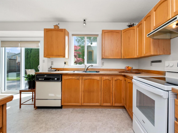 9525 West Northview Chilliwack Proper Street, Chilliwack, BC, V2P 7G8 - 11