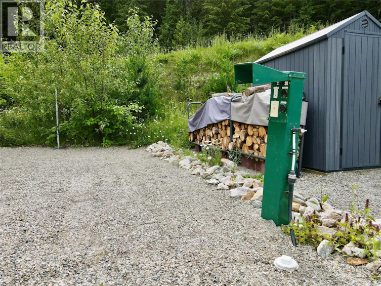 21-1681 Sugar Lake Road, Cherryville, BC, V0E 2G2 - 11