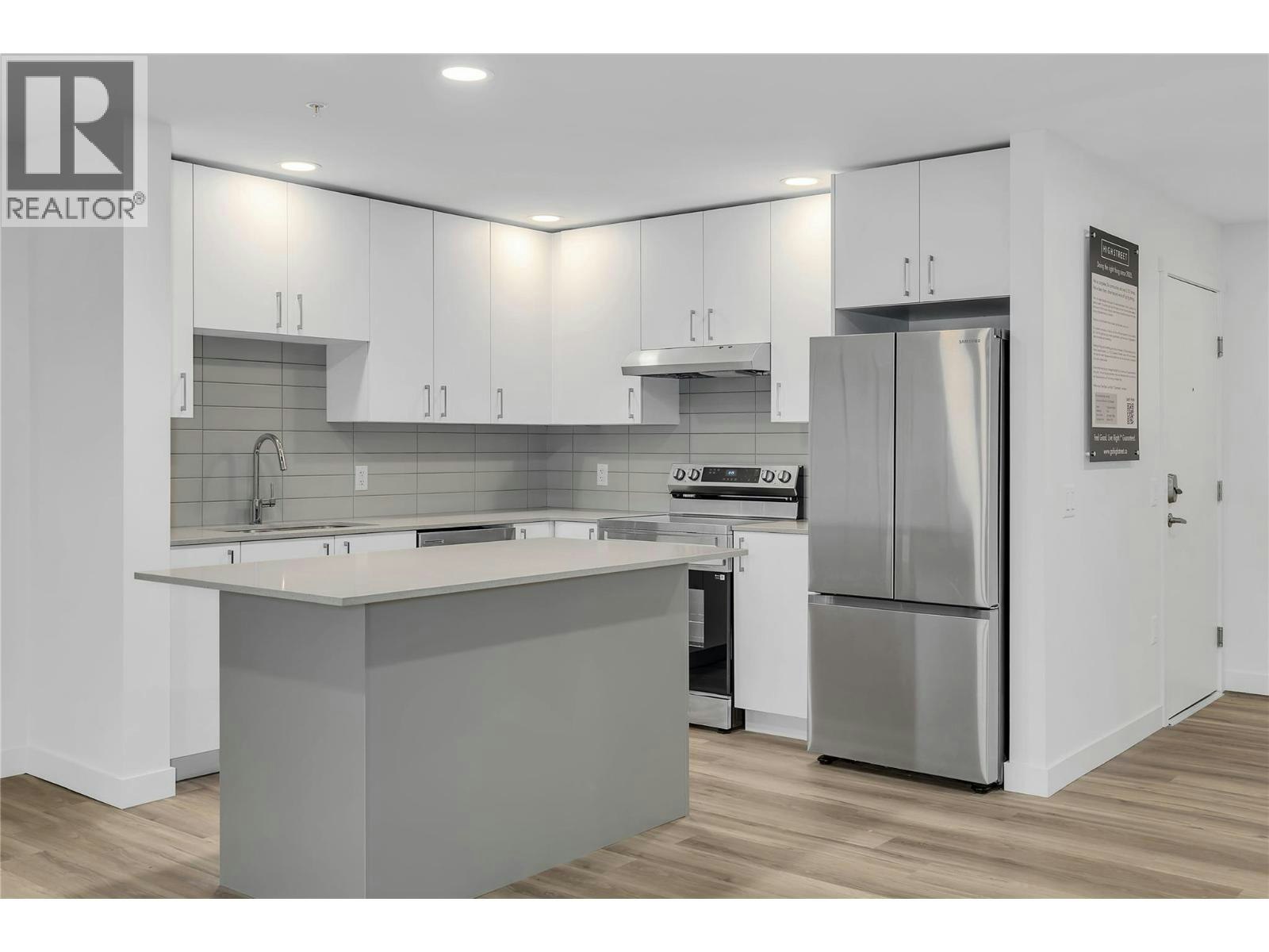 117-1057 Frost Road, Kelowna, BC, V1W 0G8