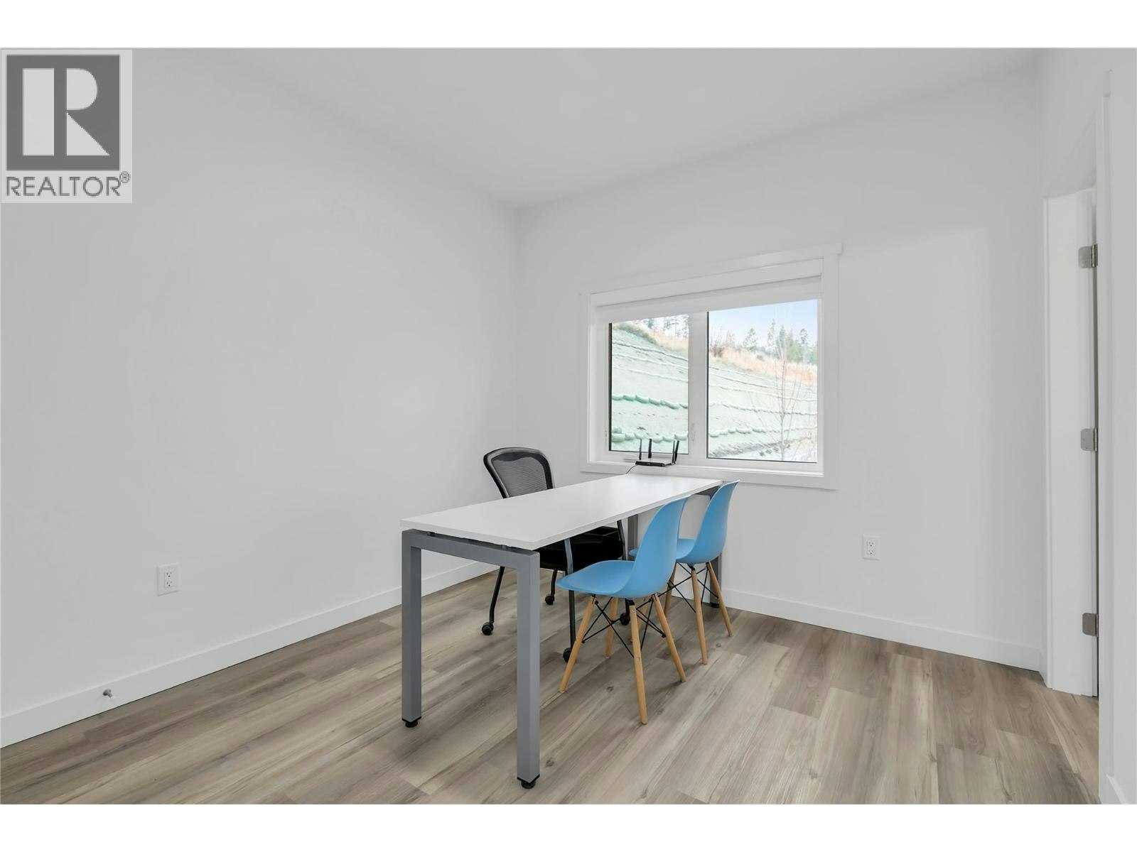 117-1057 Frost Road, Kelowna, BC, V1W 0G8 - 21