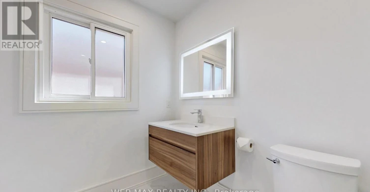54 Fairmeadow Avenue, Toronto, ON, M2P 1W7 - 25