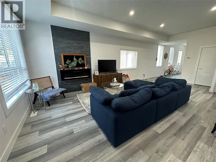 154 Williams Street, Kamloops, BC, V2B 3Z6 - 2