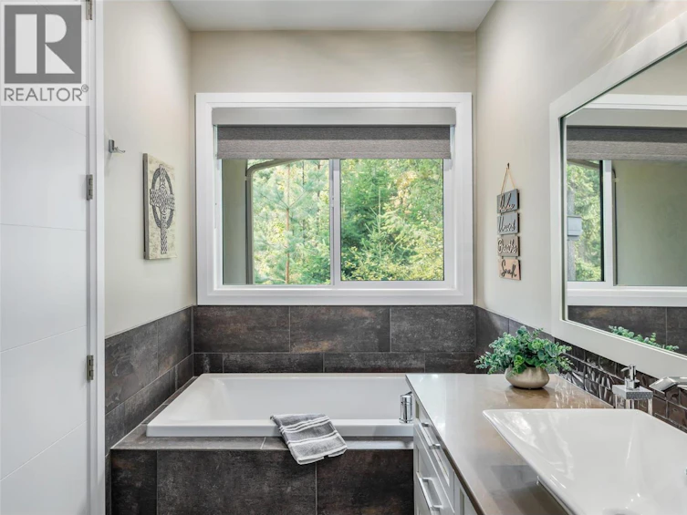 436 Predator Ridge Drive, Vernon, BC, V1H 2L7 - 15