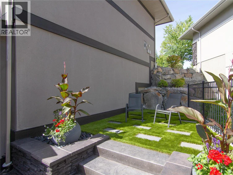 436 Predator Ridge Drive, Vernon, BC, V1H 2L7 - 42