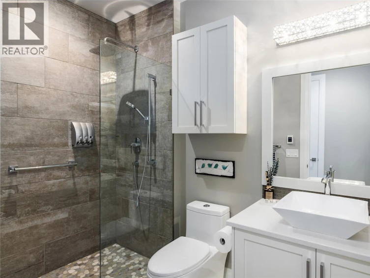 436 Predator Ridge Drive, Vernon, BC, V1H 2L7 - 17
