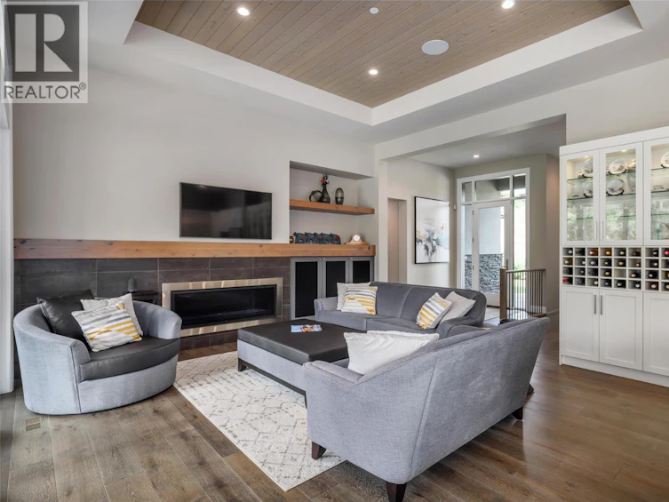 436 Predator Ridge Drive, Vernon, BC, V1H 2L7 - 4