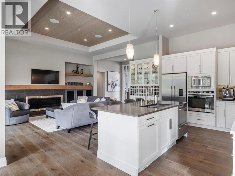 436 Predator Ridge Drive, Vernon, BC, V1H 2L7 - 9