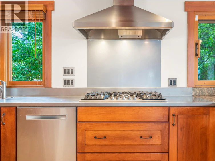 7302 Old Stamp Mill Road, Vernon, BC, V1H 1N2 - 23