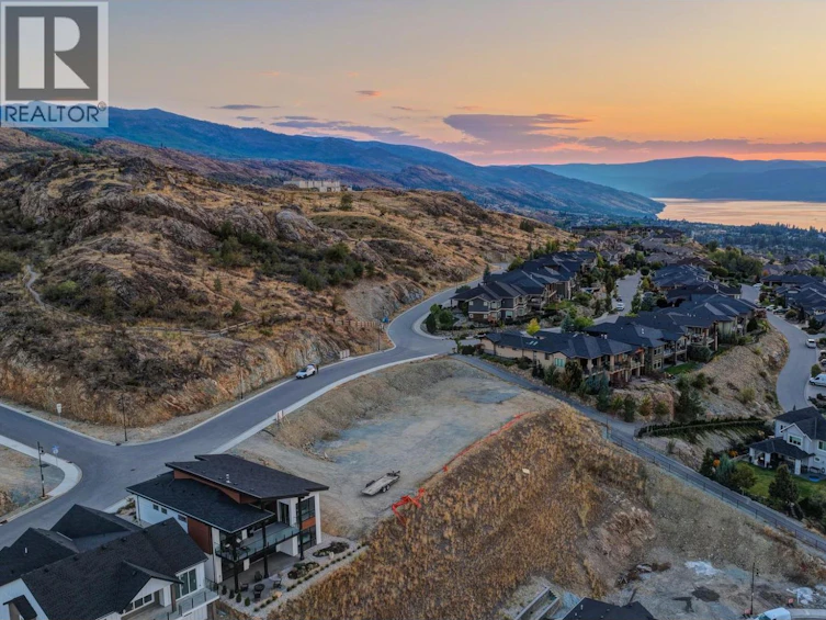1060 Heweston Avenue, Kelowna, BC, V1W 5H6 - 19