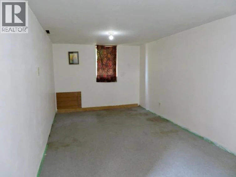 4856 Joyce Avenue, Powell River, BC, V8A 3B8 - 11