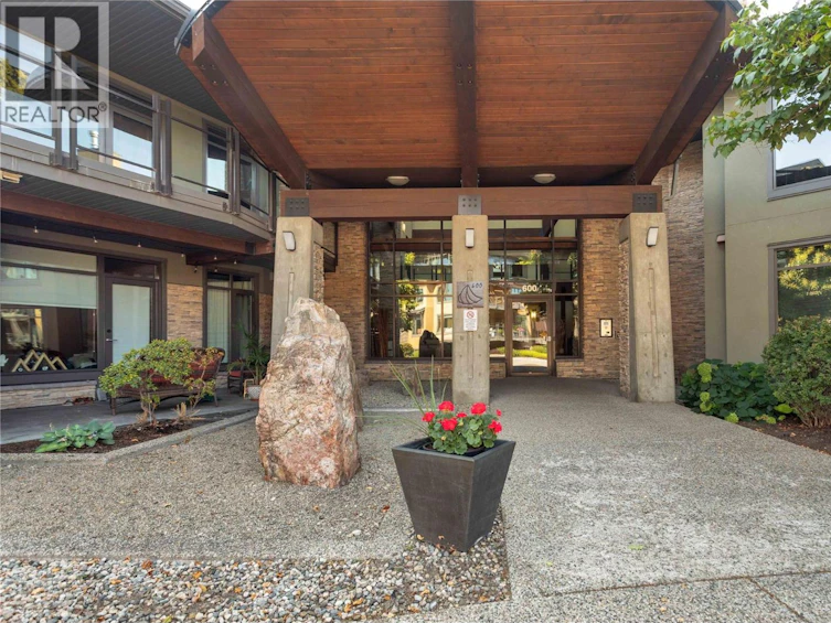 209-600 Sarsons Road, Kelowna, BC, V1W 5H5 - 2