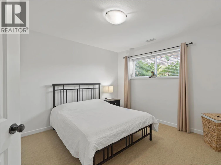 728 Rosewood Crescent, Kamloops, BC, V2H 1S3 - 22