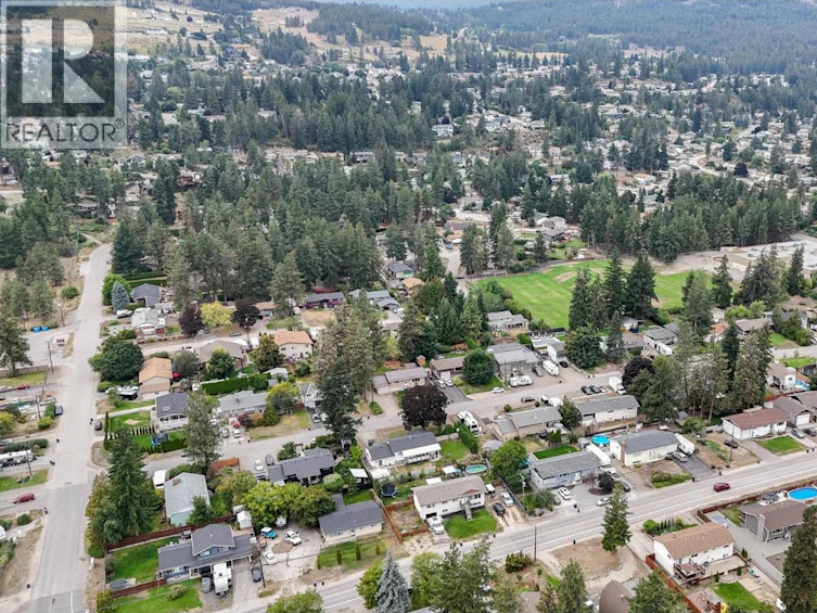 3476 Malcolm Road, West Kelowna, BC, V4T 1H4 - 47
