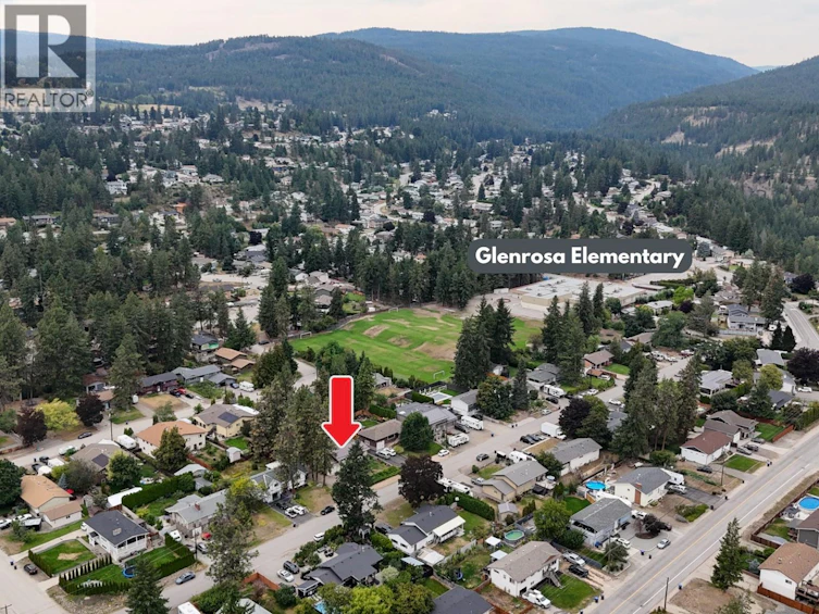 3476 Malcolm Road, West Kelowna, BC, V4T 1H4 - 3