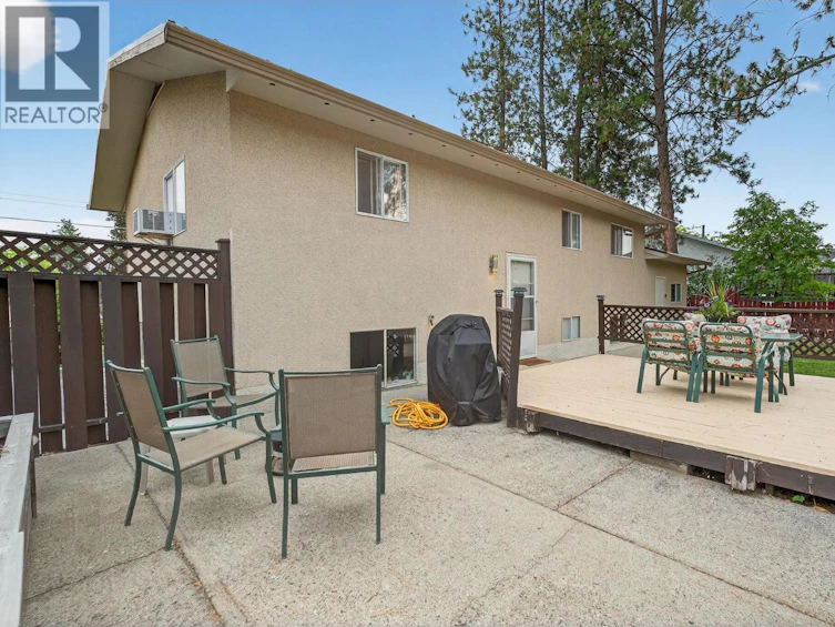 3476 Malcolm Road, West Kelowna, BC, V4T 1H4 - 44