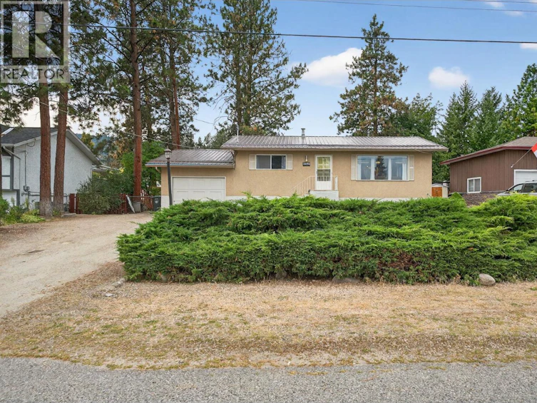 3476 Malcolm Road, West Kelowna, BC, V4T 1H4 - 4