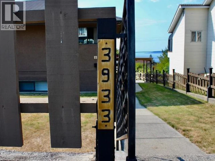 3933 Manitoba Avenue, Powell River, BC, V8A 2W7 - 43