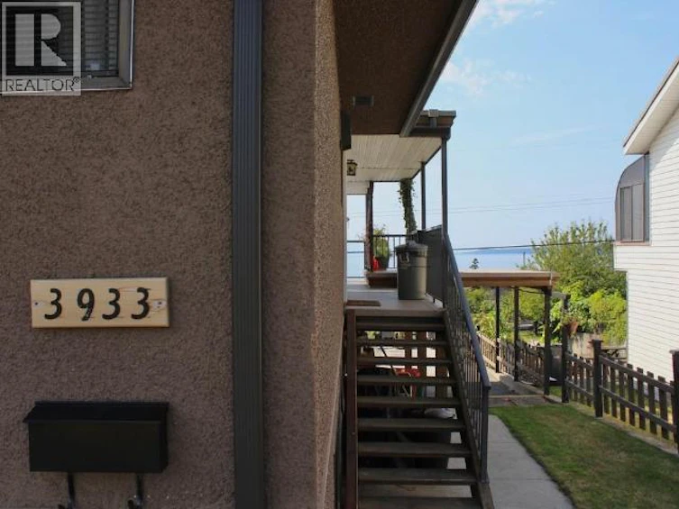 3933 Manitoba Avenue, Powell River, BC, V8A 2W7 - 40