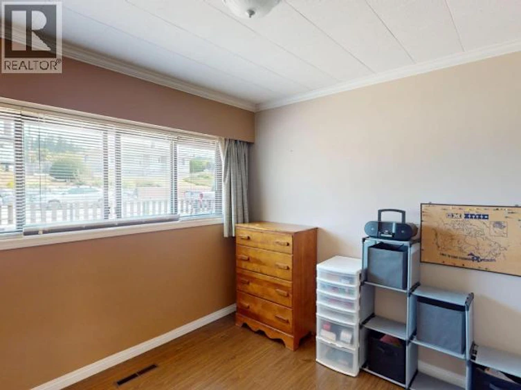 3933 Manitoba Avenue, Powell River, BC, V8A 2W7 - 18