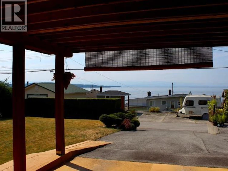 3933 Manitoba Avenue, Powell River, BC, V8A 2W7 - 35