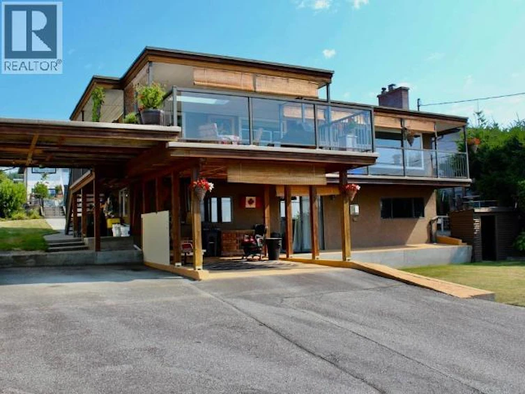 3933 Manitoba Avenue, Powell River, BC, V8A 2W7 - 30