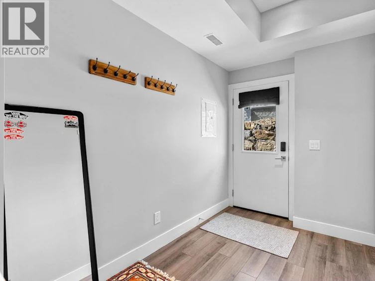 272 North Upper Canyon Drive, Kelowna, BC, V1V 3C7 - 35
