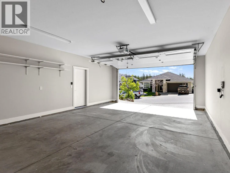272 North Upper Canyon Drive, Kelowna, BC, V1V 3C7 - 54