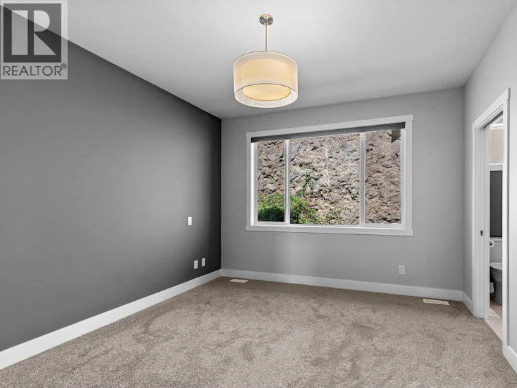 272 North Upper Canyon Drive, Kelowna, BC, V1V 3C7 - 18