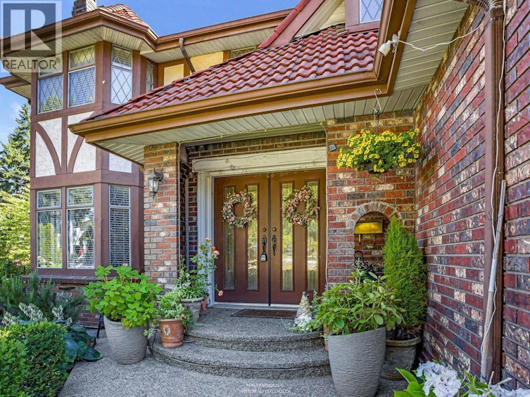 1028 Dansey Avenue, Coquitlam, BC, V3K 3H1 - 3