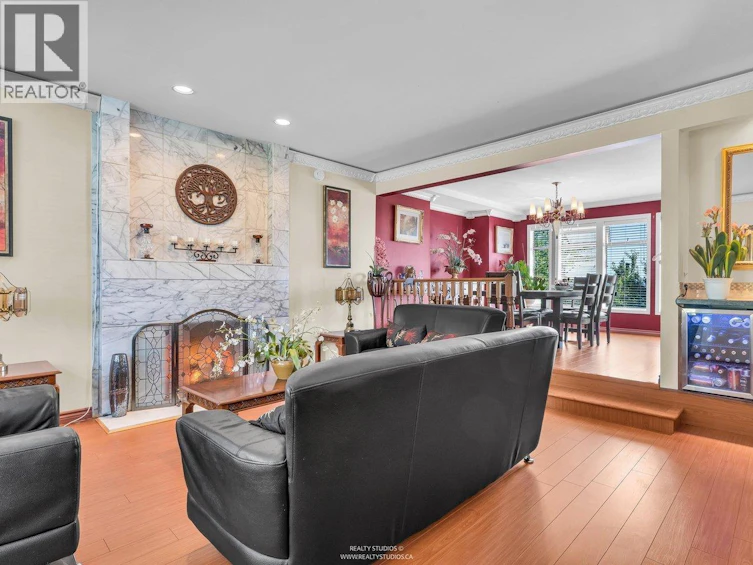 1028 Dansey Avenue, Coquitlam, BC, V3K 3H1 - 15