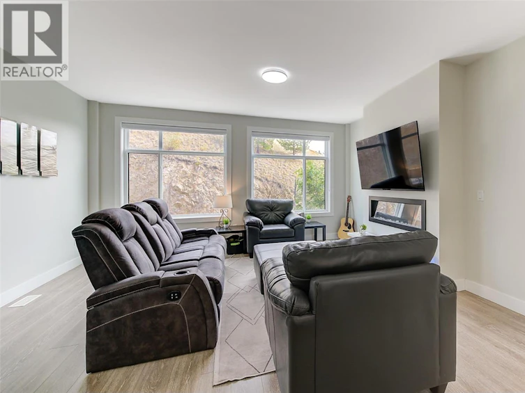 1164 Black Mountain Drive, Kelowna, BC, V1P 0A7 - 9