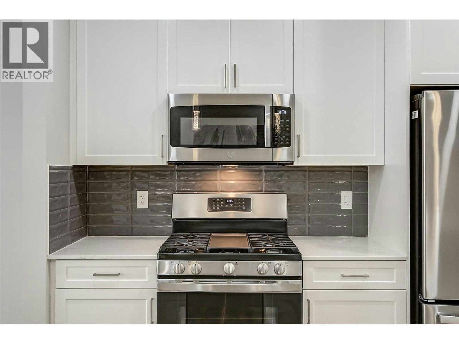 1164 Black Mountain Drive, Kelowna, BC, V1P 0A7 - 8