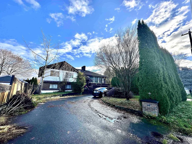 8742 South Broadway Chilliwack Proper Street, Chilliwack, BC, V2P 5V6 - 3