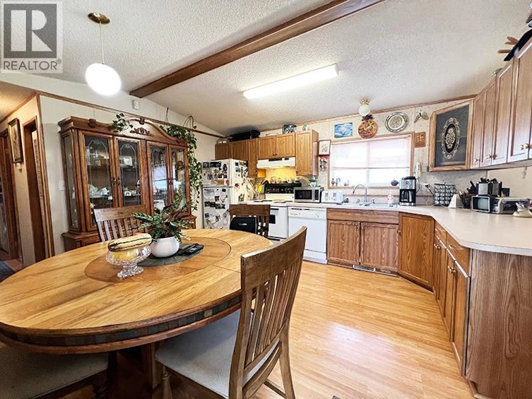 14 Pluto Drive, Kamloops, BC, V2H 1T7 - 2