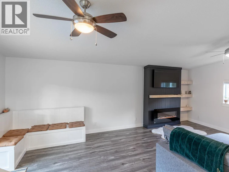 4349 Yellowhead Highway, Kamloops, BC, V2H 1N4 - 7