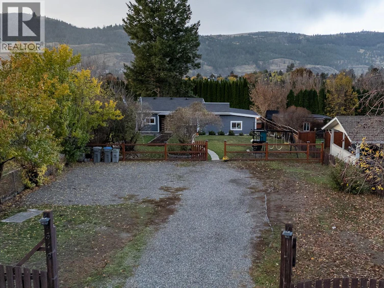 4349 Yellowhead Highway, Kamloops, BC, V2H 1N4 - 33